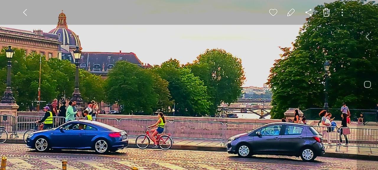 Emily In Appartamento *